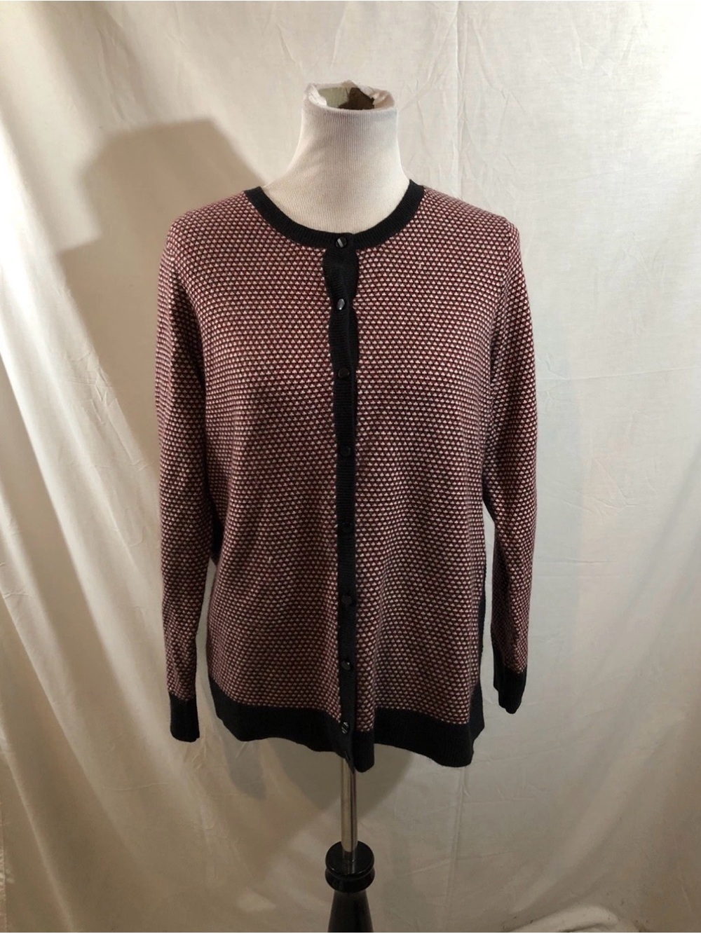Croft & Barrow Red & Black Button Up Cardigan Sweater - Womens XL, Bust 21.5”